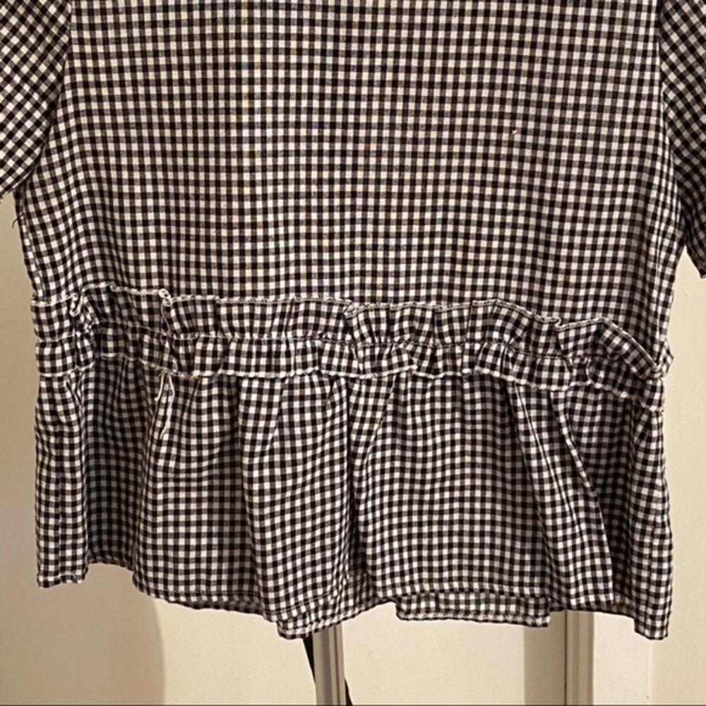 Gingham Top with Ruffle - Medium - Picture 3 of 4